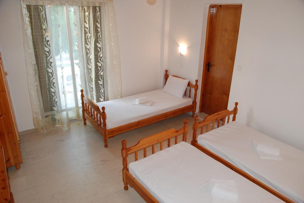 Soti'S Rooms Σκάλα Ραχωνίου Δωμάτιο φωτογραφία